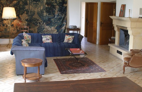 Varenne-Saint-Germain Cottage | house private swimming pool, possibility 32 personnes with the dependances