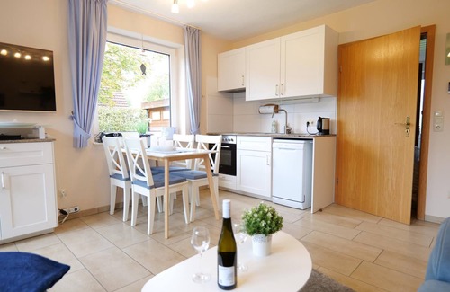 Norderteil Apartment | House Resi, vacation resort Haus Achtern Diek, Am Priel 23, 21762 Otterndorf