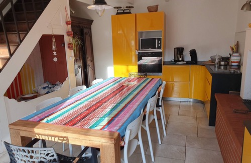 Saint-Pair-sur-Mer House | House, Saint Pair sur Mer, charm and freshness, 6 rooms, garden, sea 800m away.