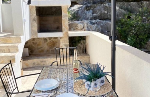 Susica House | House Sea La Vie (95291-K1) - Zut - island Zut