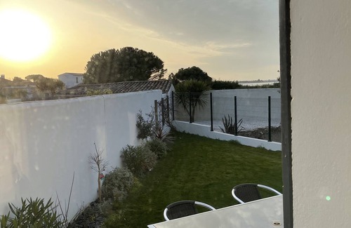 French Atlantic Coast House | House Sea View And Quiet