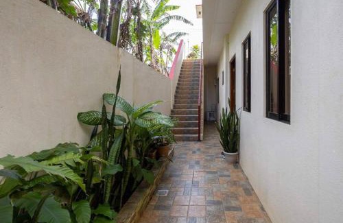 Silang Junction North Villa | House Staycation Tagaytay