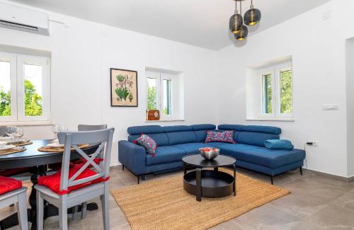 Skradin House | House STiKA