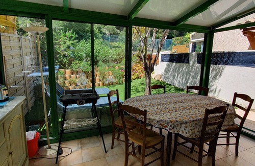 Bandol House | House T3 with terrace and garden in quiet residential area