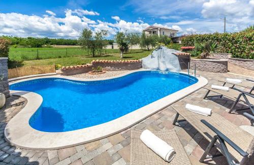 Marcana Villa | House Tomas with Pool near Pula, Istria, Ferienhaus Istrien