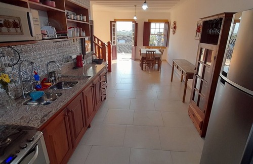 Cabore House | House Tulipa Paraty 4 suites - Close to the center