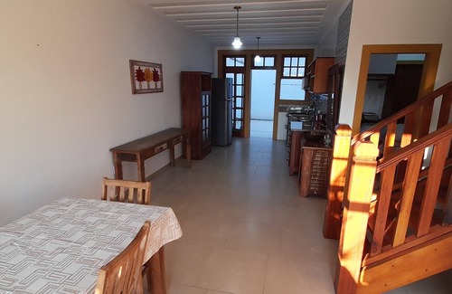 Cabore House | House Tulipa Paraty 4 suites - Close to the center