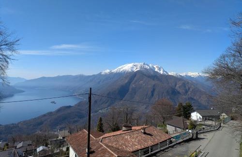 Locarno House | House under the beeches- Casa sotto i Faggi