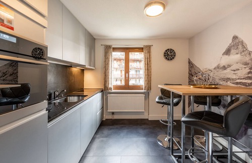 Zermatt House | House Venus Premium Silver, 5p, centre