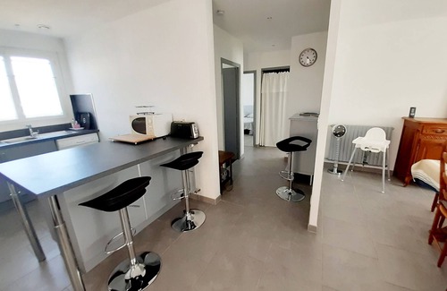 Saint-Pierre-d'Oleron House | house with garden redone, private road, near sea and city center