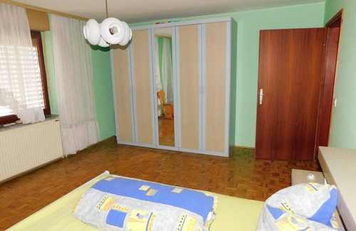 Videm House | House with 4 bedrooms, large terrace and garden