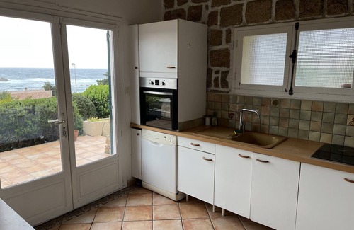 Isolella Villa | House with a beautiful view, facing the sea, confidential beach 30 metres away