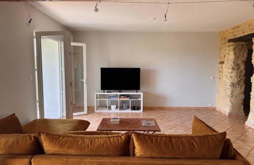 Sauveterre House | House with a view of Mont Ventoux Sauveterre