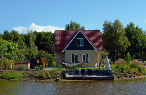 Westerbork House | House with bubble bath, at 20 km. from Assen