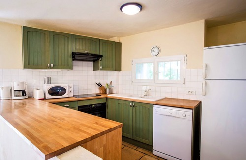 Sainte-Anastasie Other | House with character