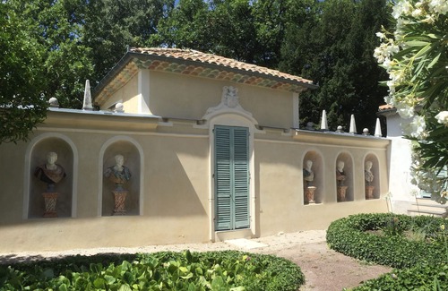 Gairaut Villa | House with character with outstanding views. 5 to 9 persons