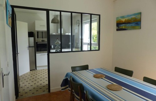 Trebeurden House | House with enclosed garden near town and beaches