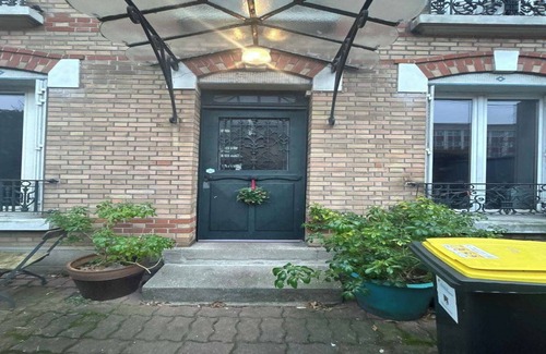 Asnieres-sur-Seine Apartment | House with garden - 4BR-7P- Asnières-sur-Seine