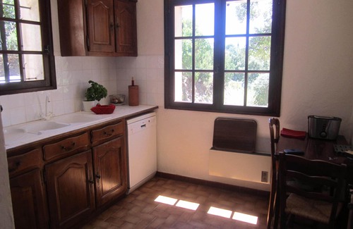 La Londe-les-Maures House | House with garden and swimming pool near to the sea