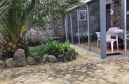 Saint-Quay-Portrieux House | house with veranda. Garden, Private parking. beaches