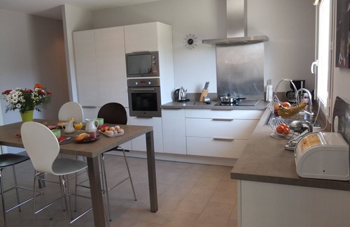 Luzech House | House with garden and pool in a quiet, Midi-Pyrenees, Lot, France