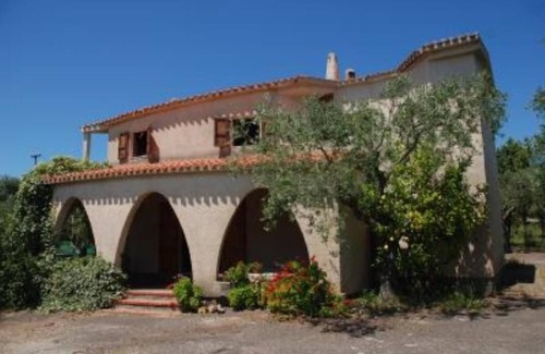 Sassari House | House with garden