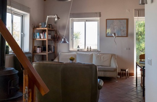 Cape Saint Vincent House | House with garden, with fantastic ocean views