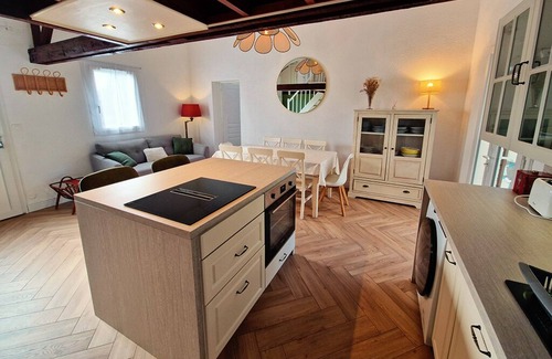 Sainte-Cecile-Plage House | House with large garden 1 km from the beach. Ideal for families.