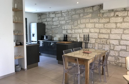 Aigues-Mortes Medieval City House | HOUSE WITH PATIO & POOL IN THE HEART OF THE RAMPARTS!