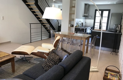 Aigues-Mortes Medieval City House | HOUSE WITH PATIO & POOL IN THE HEART OF THE RAMPARTS!