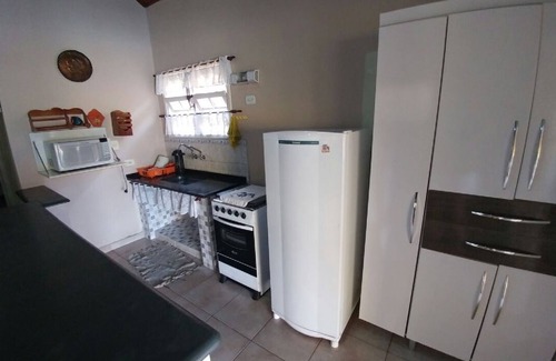 Ipiranga House | House with Pool Martim de Sá beach in Caraguatatuba 04 bedrooms