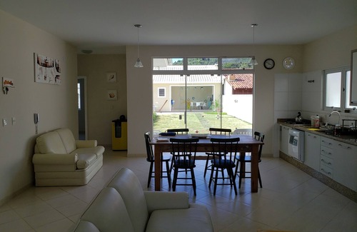 Ponta das Canas House | House with pool in gated community - 500m from the beach