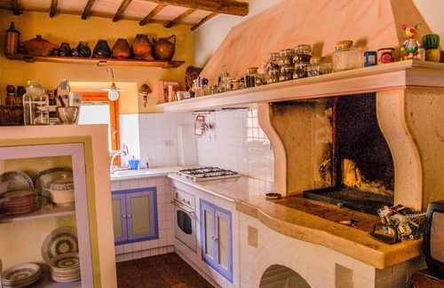 Avigliano Umbrio House | House with private pool. Quiet Location. Fenced/secured pool area