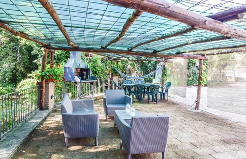 Avigliano Umbrio House | House with private pool. Quiet Location. Fenced/secured pool area