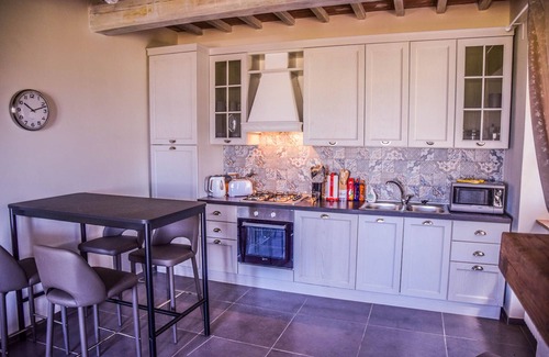 Montecchio House | House with private pool, air conditioning and stunning views!