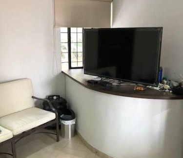 Granada Apartment | House with private Jacuzzi in Granada