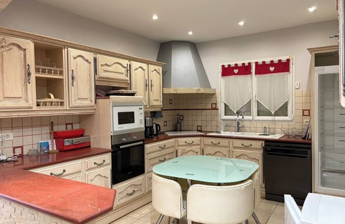 Latour-Bas-Elne House | House with swimming pool Latour bas Elne sleeps 8