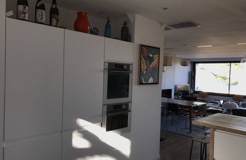 La Pointe Rouge House | House with swimming pool, enchanting view of the sea and town, near the beaches/parc Calanques