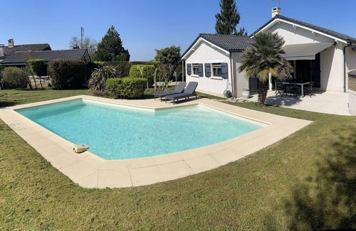 Quinsac House | House with swimming pool 15 minutes from Bordeaux
