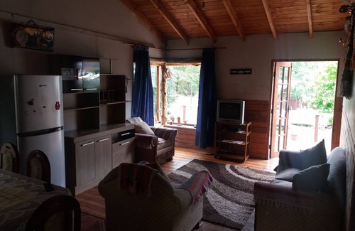 Caburgua House | House with terrace near the lake, national parks and caburgua eyes