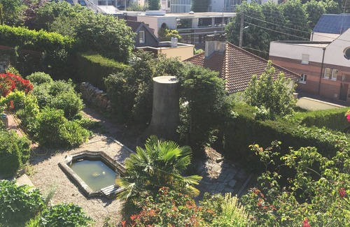Gare-Jouvenet House | House with terrace near the city center.