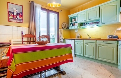Ceret House | House with views, haven of peace, 2 steps from the center of Céret. 4 to 6Pers
