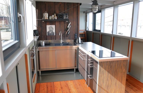 Kleiner Danholm Apartment | Houseboat Dänholm - houseboat