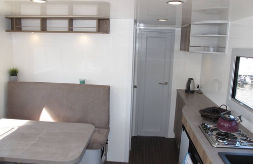 Oberhavel Apartment | Houseboat for 4 guests with 25m² in Hennigsdorf (264977)