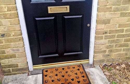 Brockley House | HouseSleeps7-Parking-Garden-CityBreak-Peckham Arts
