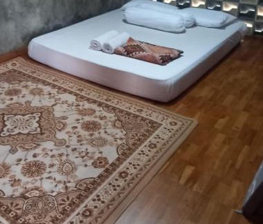 Banguntapan Villa | Housetostay Condrowangsan