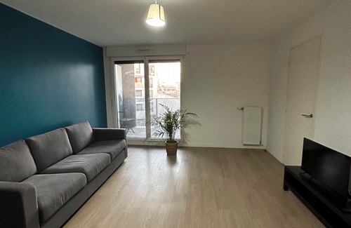 La Courneuve Apartment | Housing La Courneuve-Aubervilliers RERB