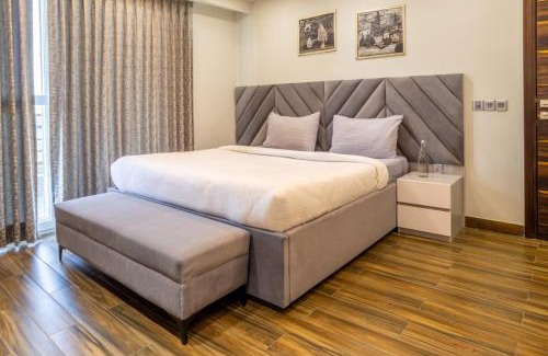 South City I Apartment | Housr 2 BHK Apartment Sector 41 Gurgaon Near Fortis Hospital
