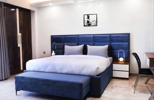 South City I Apartment | Housr 2 BHK Apartment Sector 41 Gurgaon Near Fortis Hospital