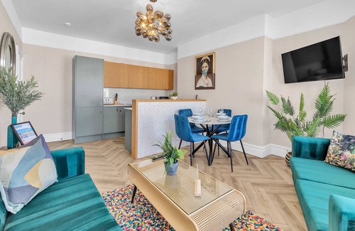 Hove Apartment | Hove Alone 4 | By My Getaways